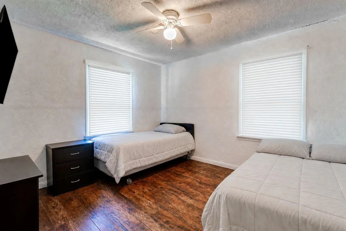 Photo of 1607 Beusch Drive