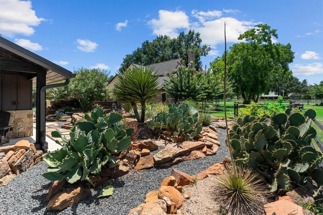 Photo of 18003 Kitzman Road