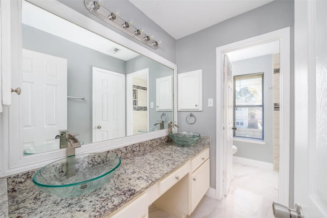 Photo of 6827 Crystal Point Drive