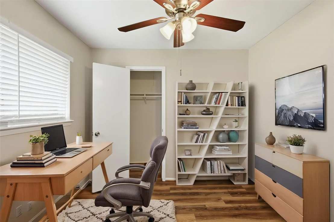 Photo of 15119 Bathurst Drive