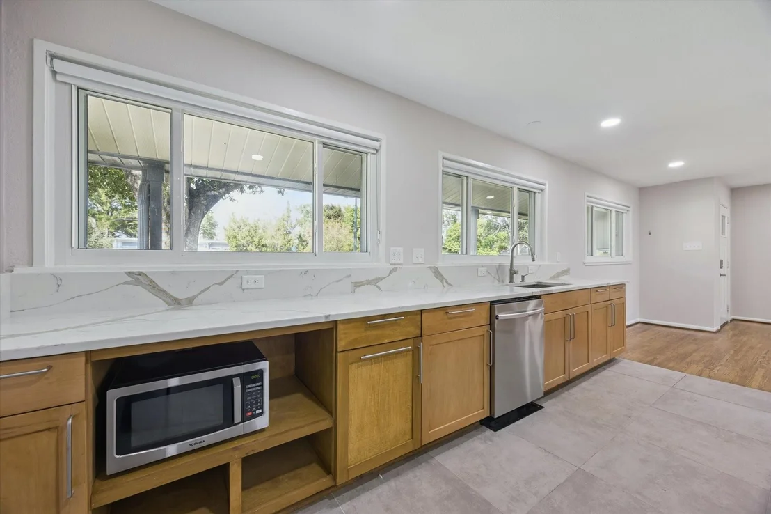 Photo of 8621 Bob White Drive