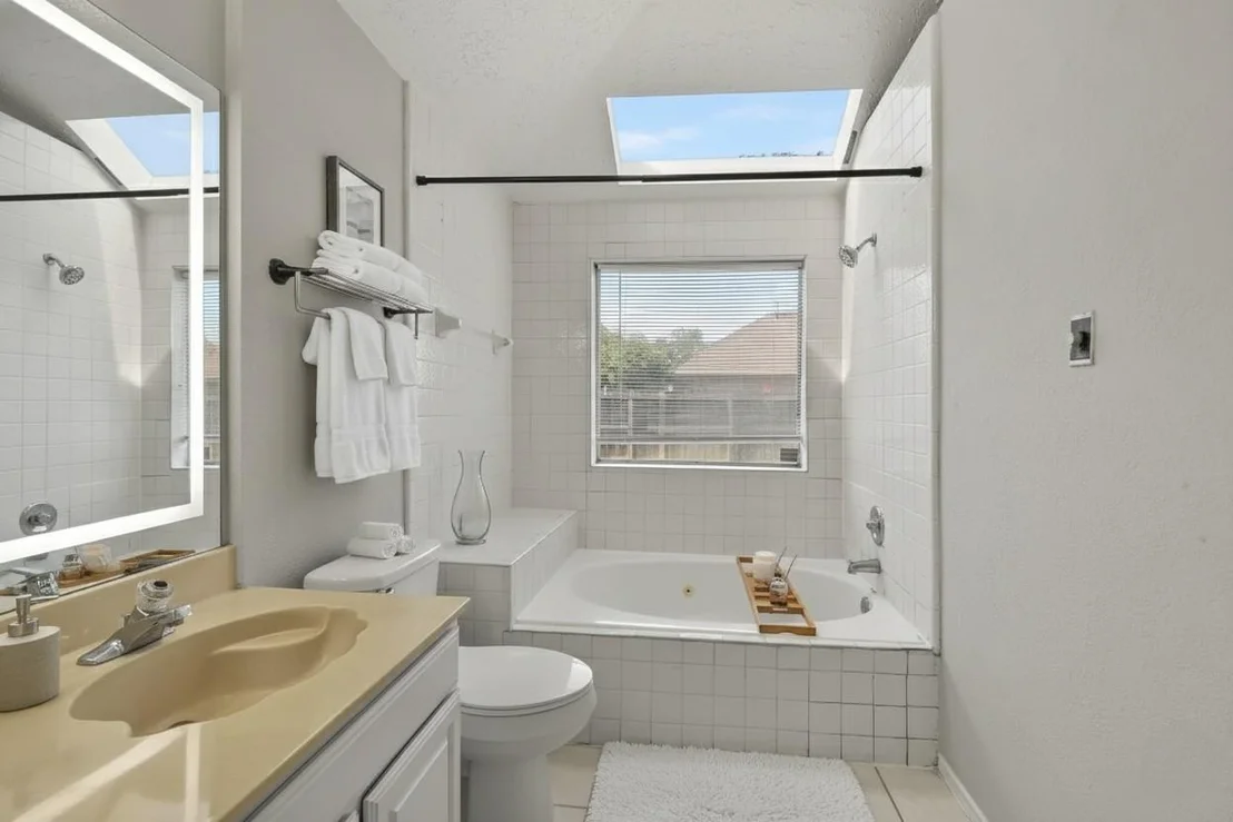 Photo of 16914 Applecross Lane