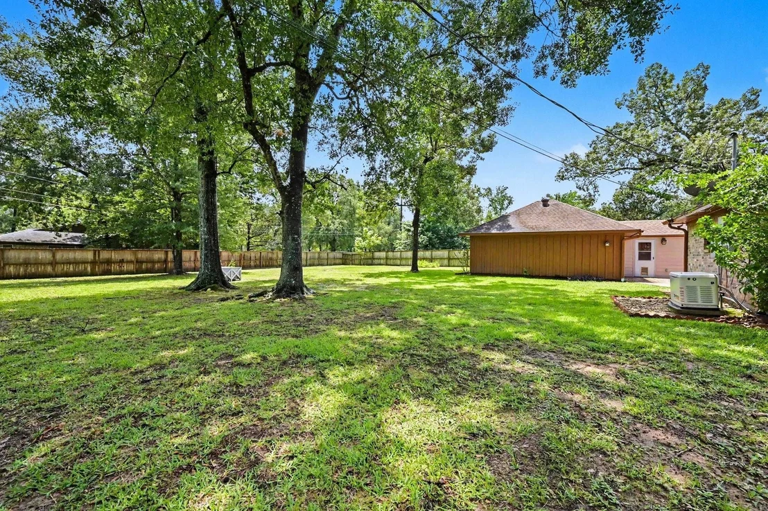 Photo of 26222 Oakhurst Drive