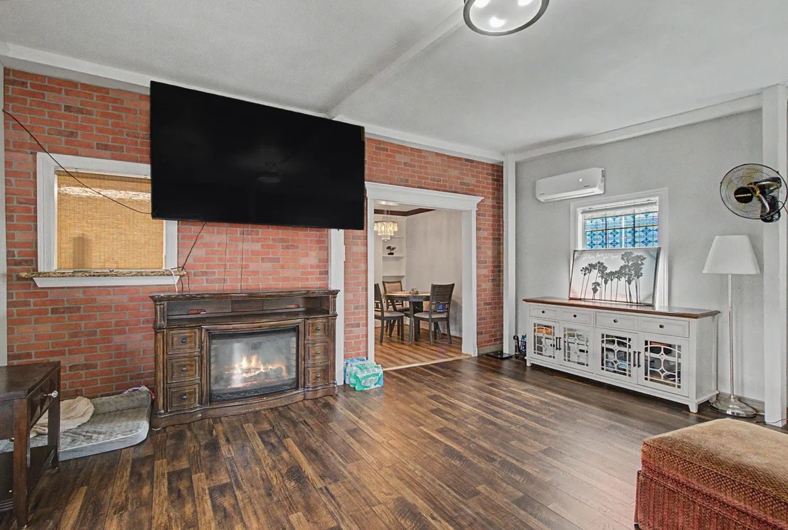 Photo of 10034 Alfred Lane