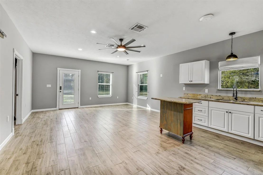 Photo of 212 County Road 2202