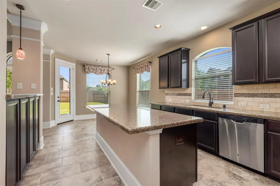 Photo of 1715 Laremont Bend Drive