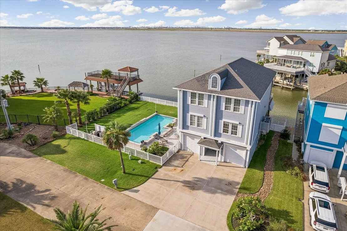 Photo of 426 Sunset Circle