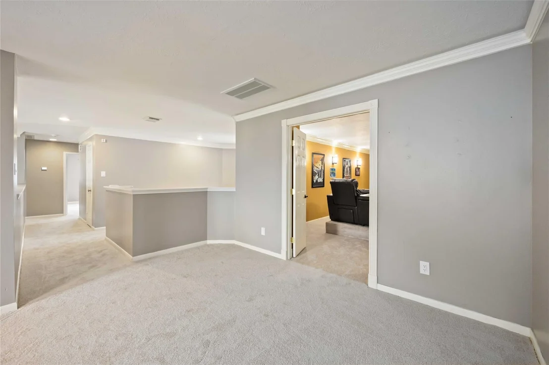 Photo of 21007 Manon Lane