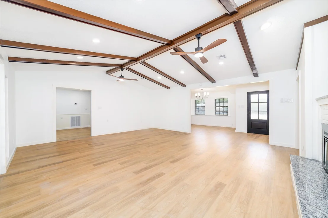 Photo of 3304 Bruce Hall Road