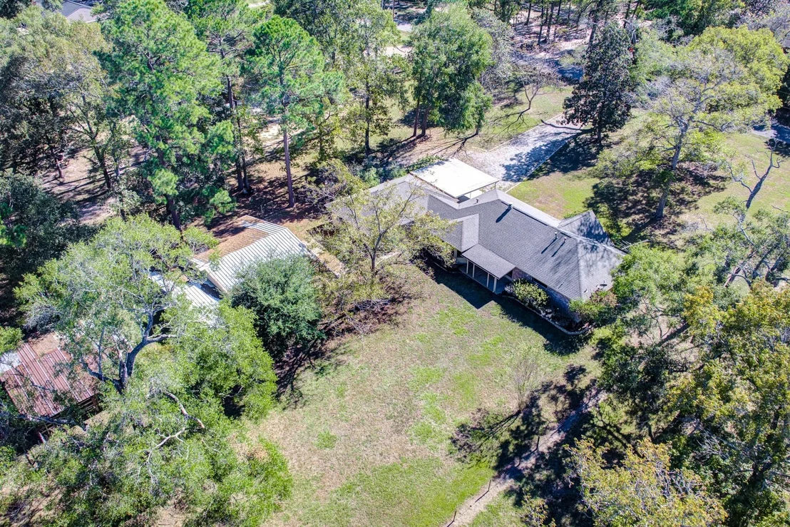 Photo of 25869 Magnolia Drive