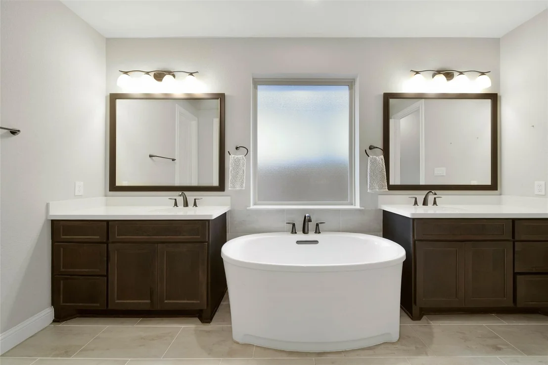 Photo of 28033 Woodland Bend Way