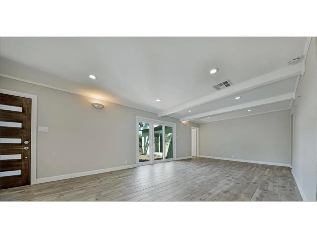 Photo of 5234 Saxon Drive