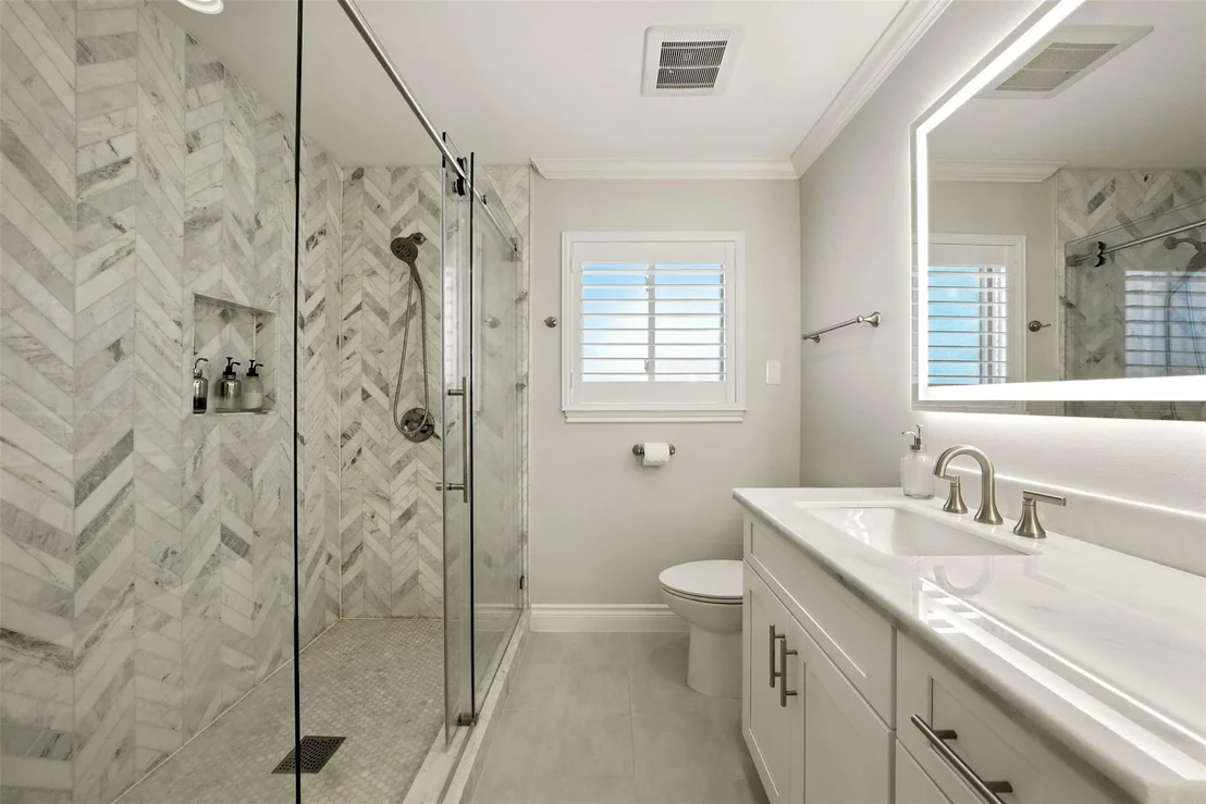 Photo of 10718 Chevy Chase Drive