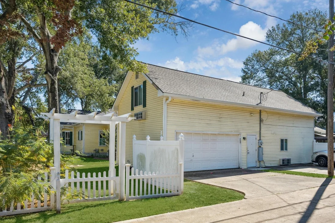 Photo of 305 Hardeman Street