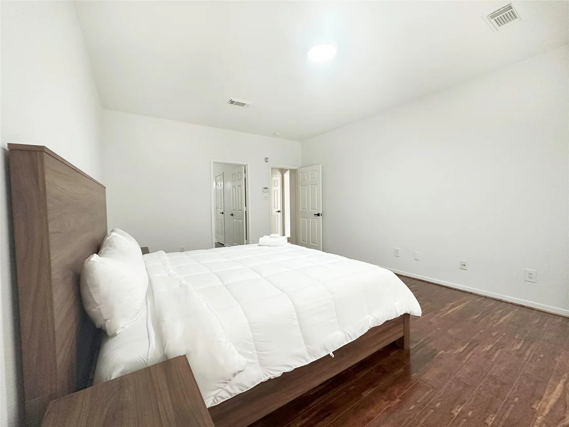 Photo of 12114 Saybrook Point Lane