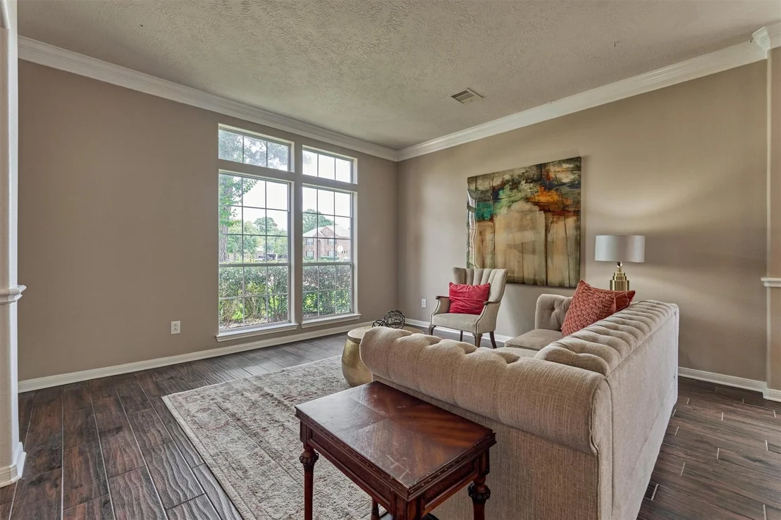 Photo of 6327 Holden Mills Drive