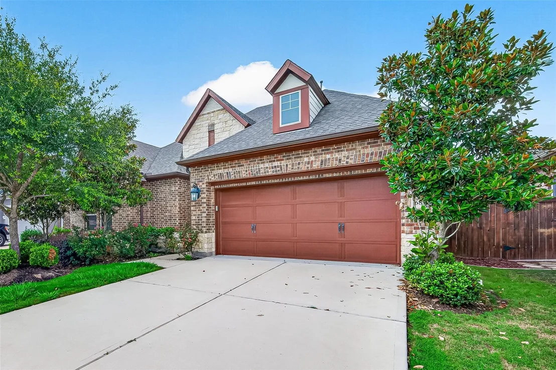 Photo of 6839 Pioneer Trail