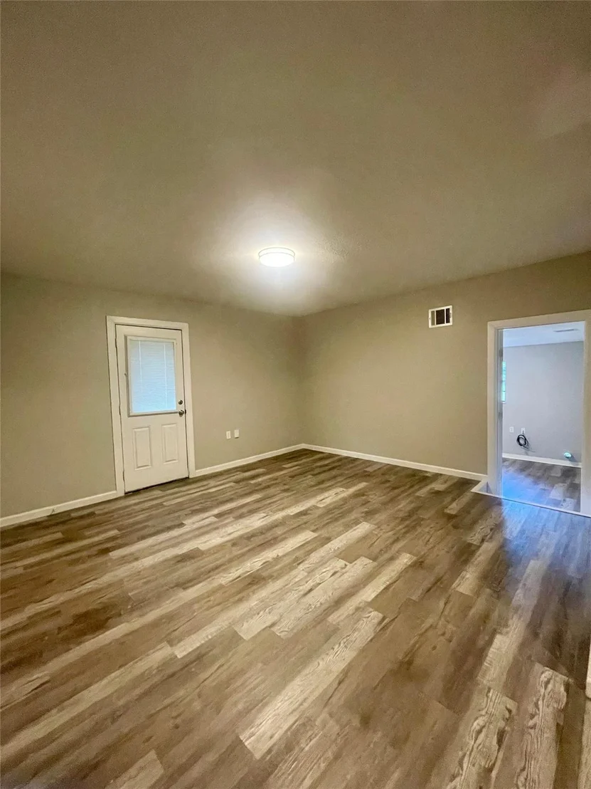 Photo of 618 W Peach Street