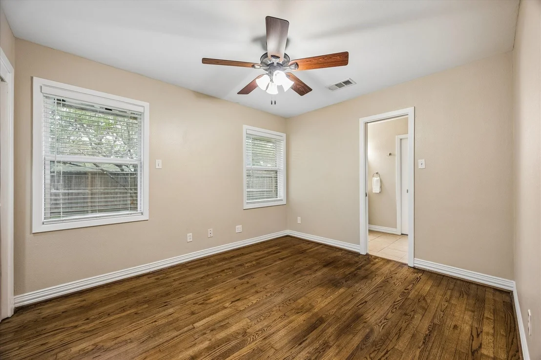 Photo of 4402 Libbey Lane