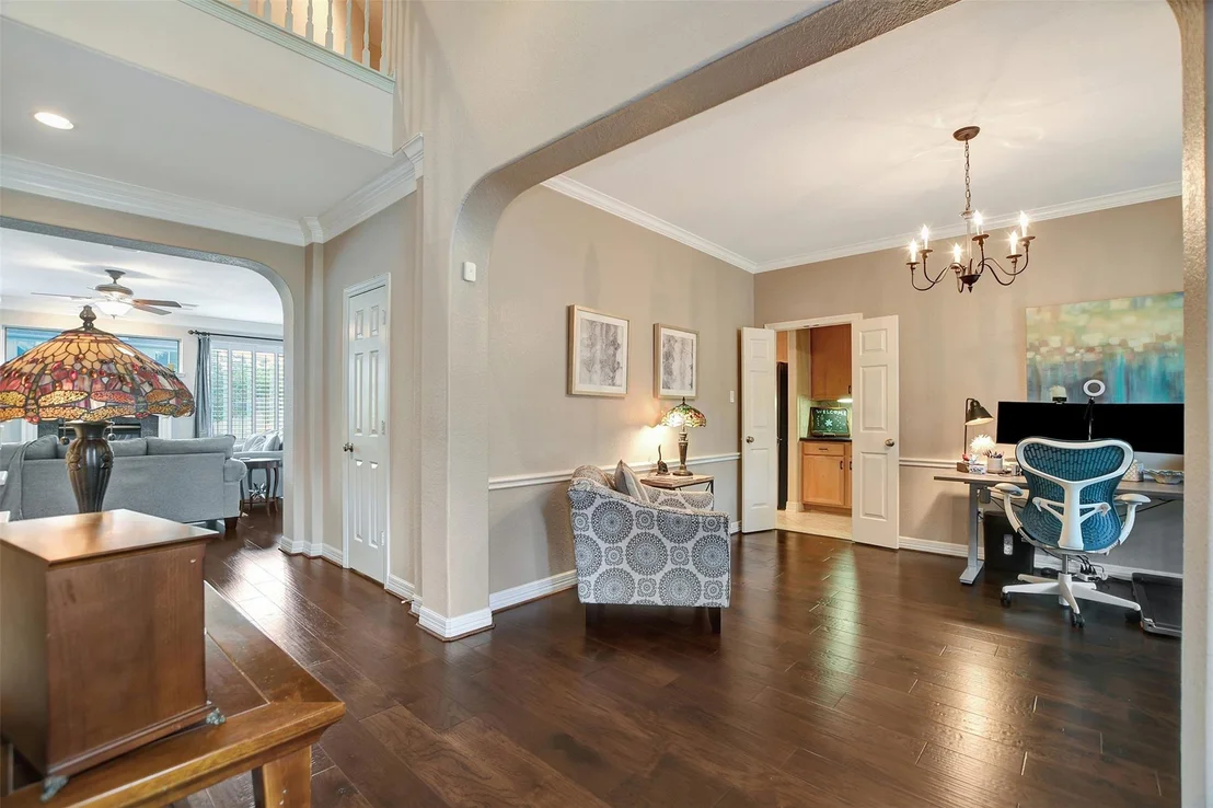 Photo of 15918 Lake Loop Drive