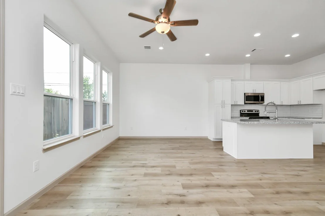 Photo of 2119 Esther Drive