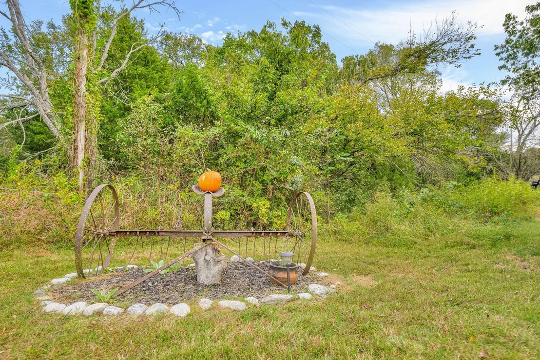 Photo of 312 Magnus Road