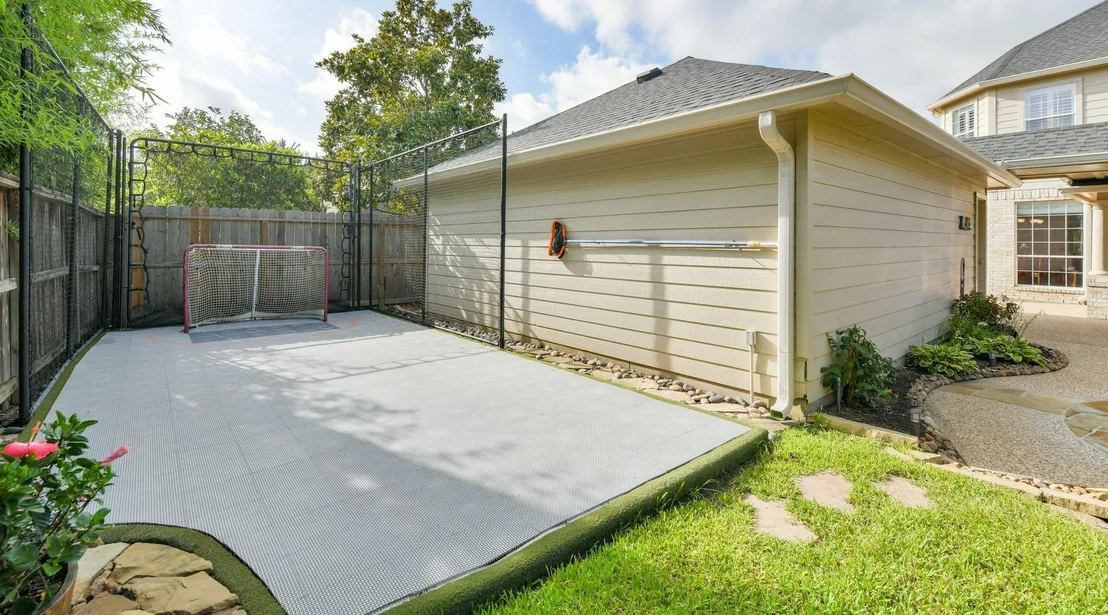 Photo of 16050 Lockdale Lane