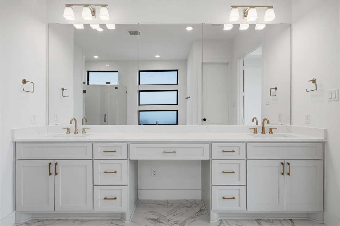 Photo of 10926 White Mangrove Drive