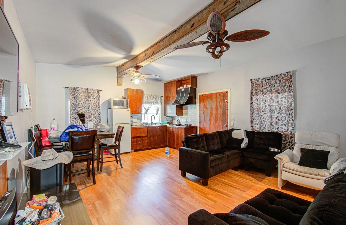 Photo of 2901 County Road 3479b