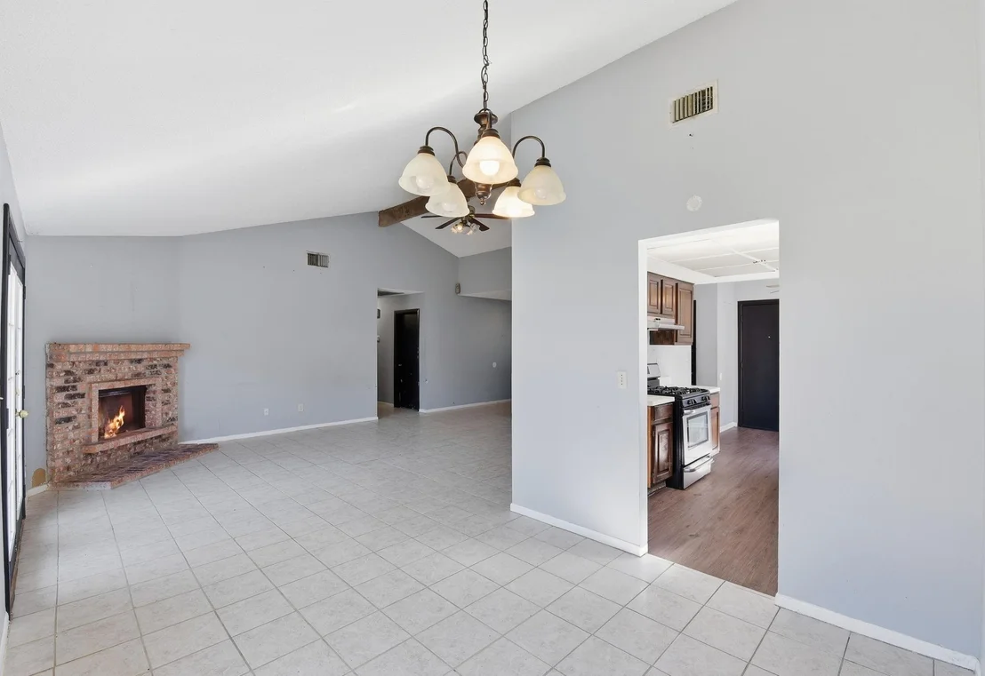 Photo of 5203 Smokey River Drive
