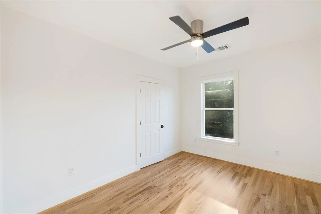 Photo of 104 W State Street