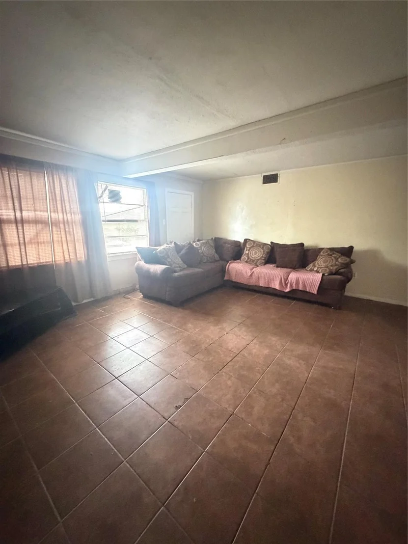 Photo of 1214 Globe Street