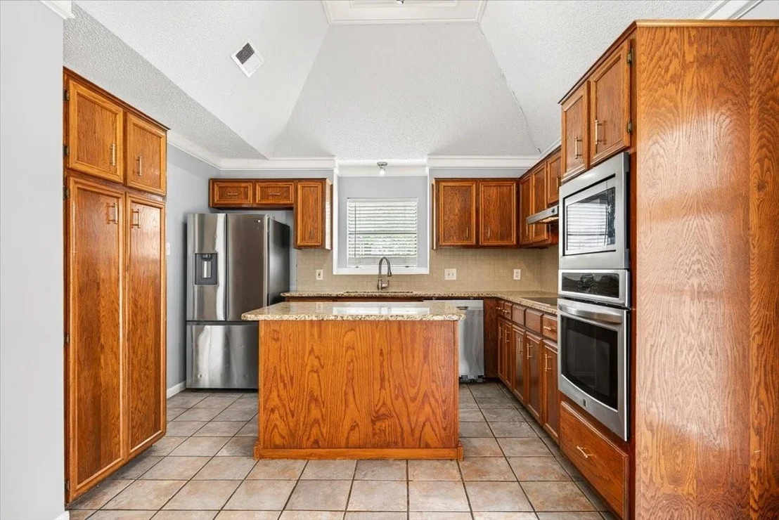 Photo of 6709 Whitewing Drive