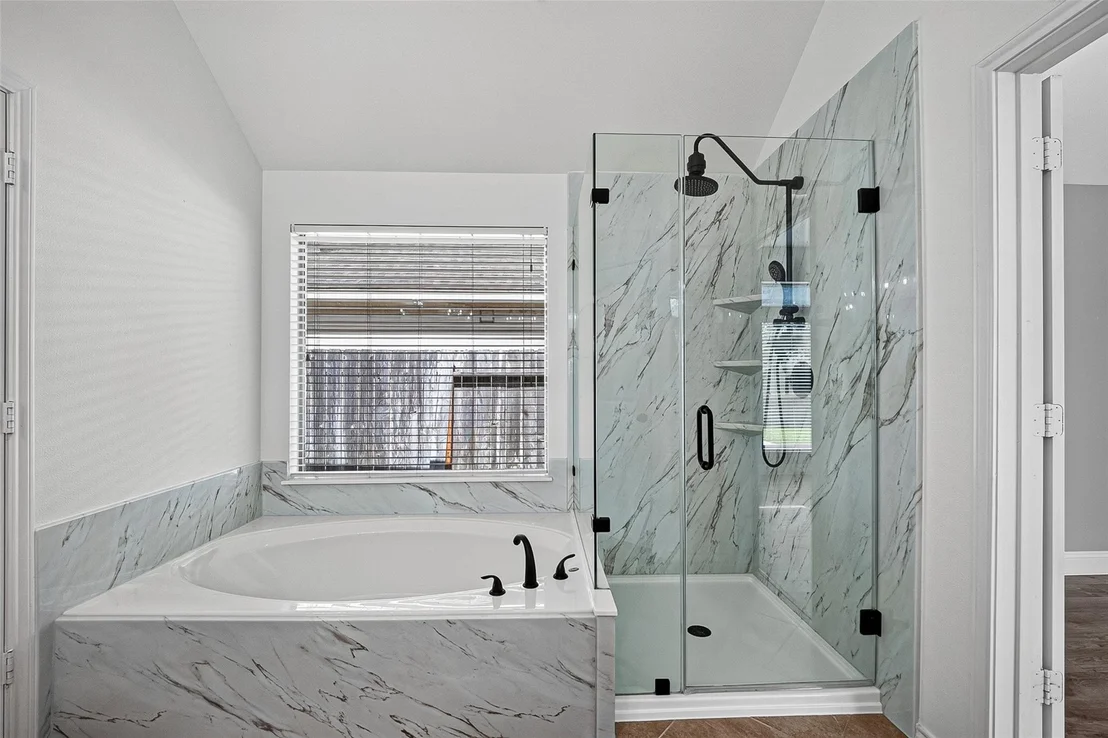 Photo of 5606 Walnut Glen Lane