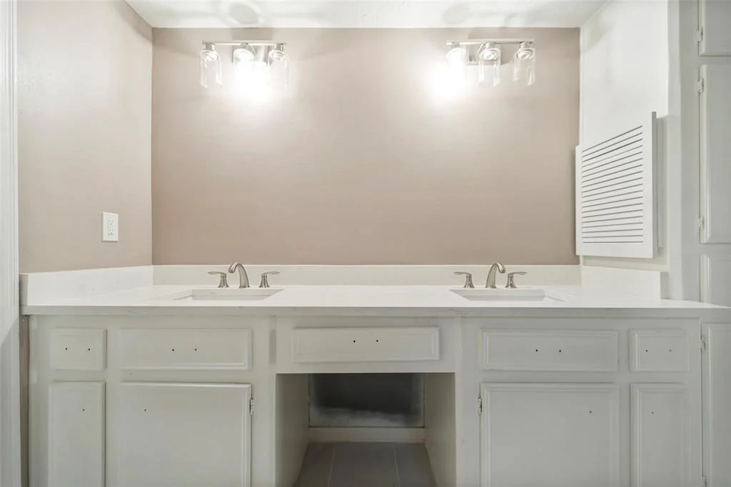 Photo of 17426 Pinewood Forest Drive