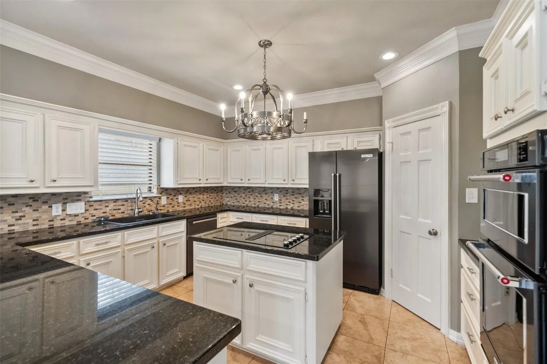 Photo of 6 Highland Hollow Drive