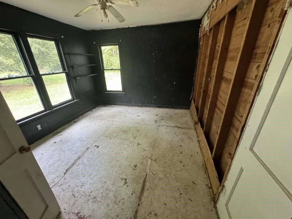 Photo of 410 Shady Lane