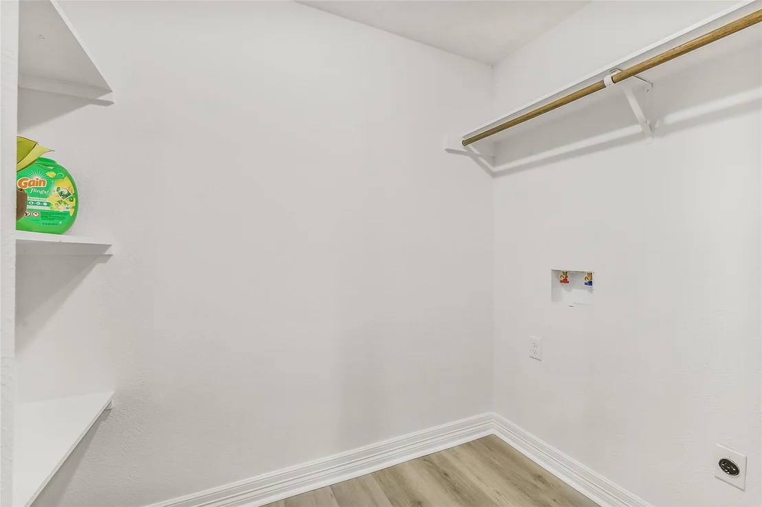 Photo of 8333 Lanham Lane