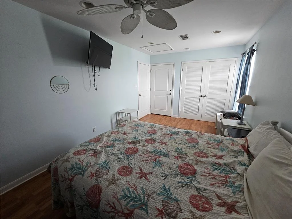 Photo of 970 Olive Drive