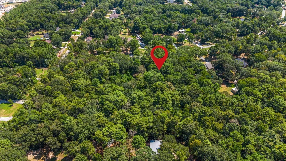 Photo of 19296 Riverwalk Drive