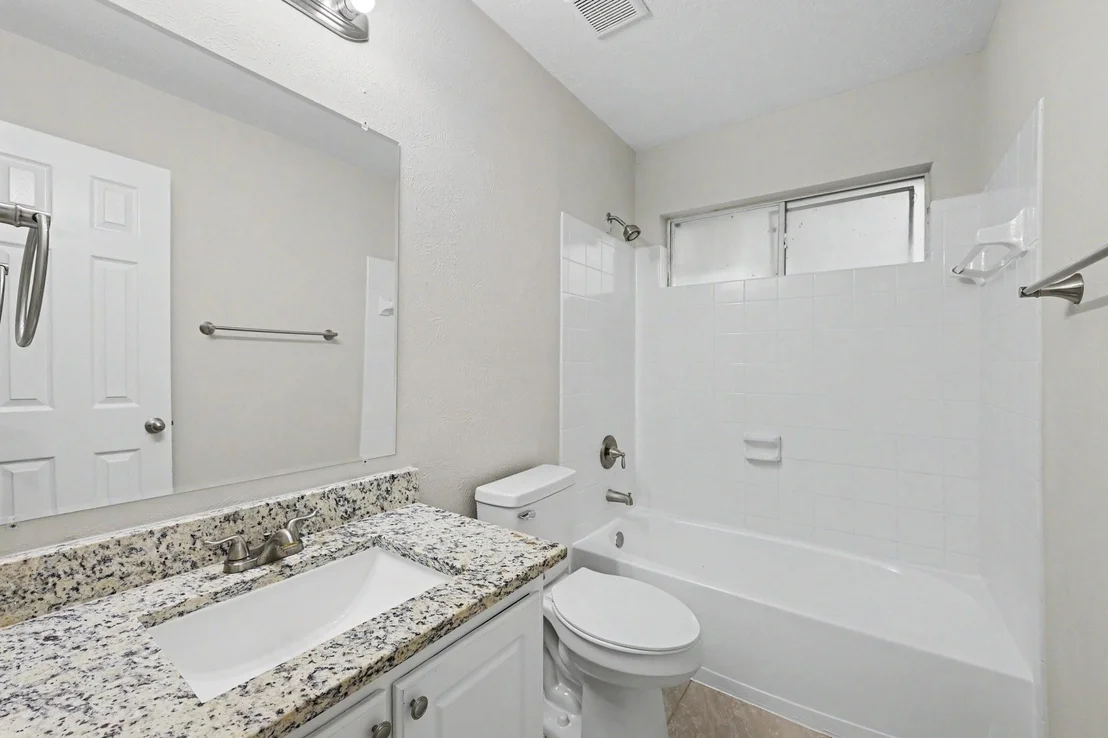 Photo of 2415 Easterleaf Court