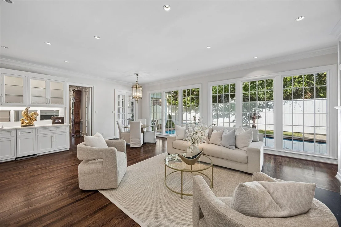 Photo of 2249 Pelham Drive