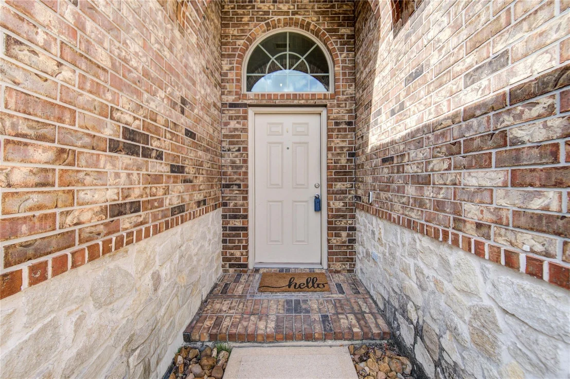 Photo of 5263 Lilac Hollow Lane