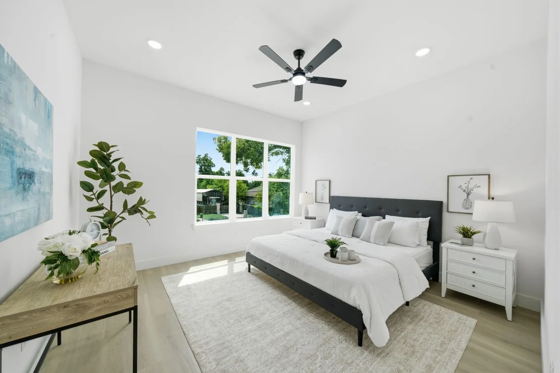 Photo of 2311 Creston Drive