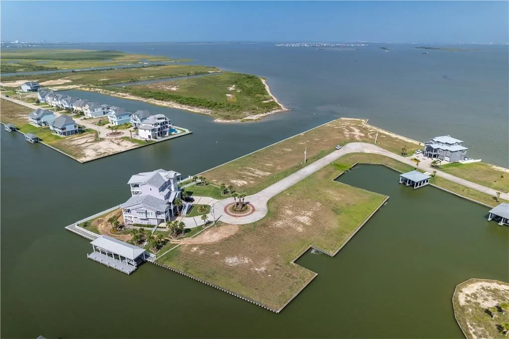 Photo of 62 Water Key