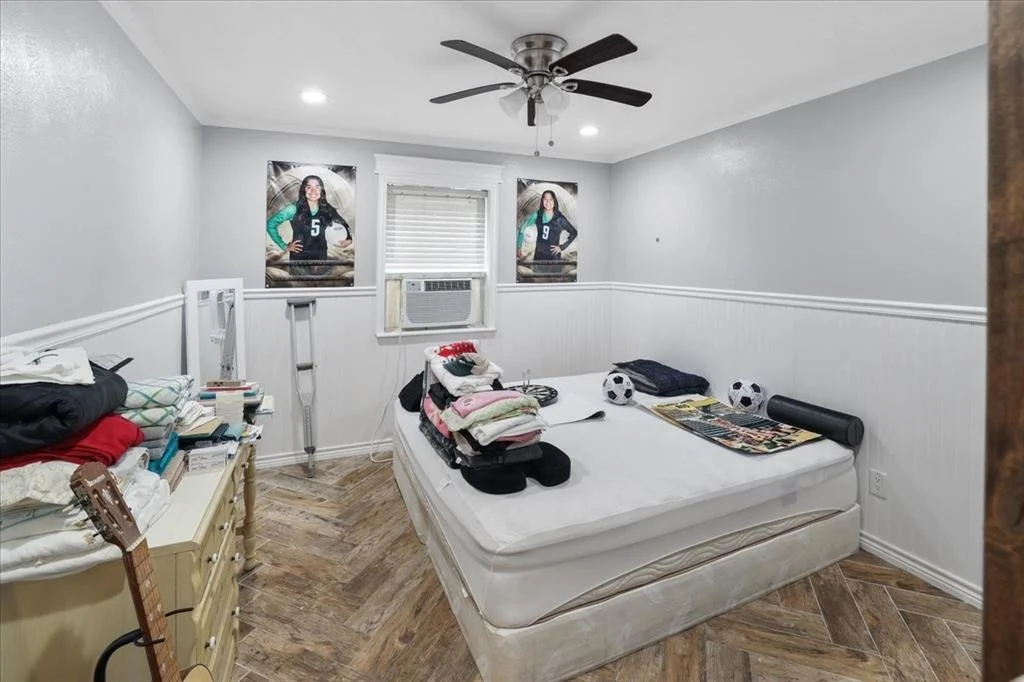 Photo of 505 Meadowlark Lane
