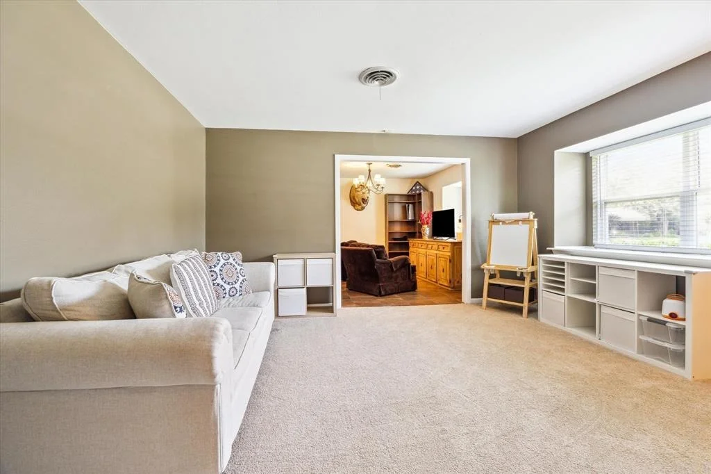 Photo of 5702 Belrose Drive