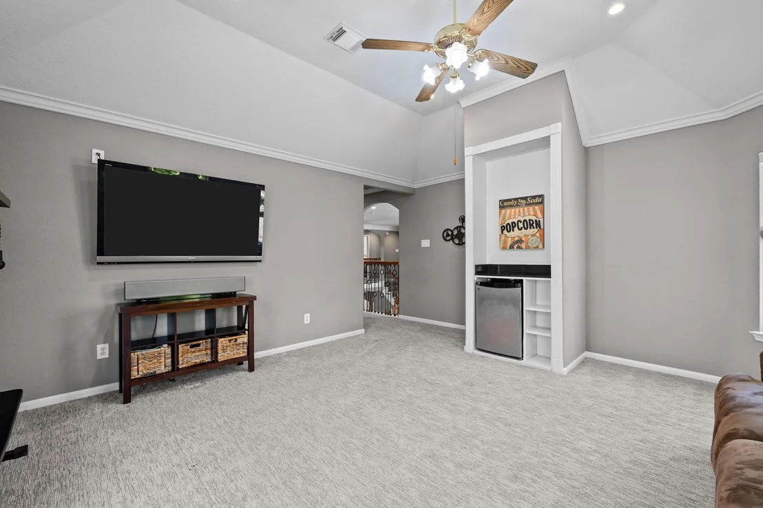 Photo of 2823 Irvington Drive