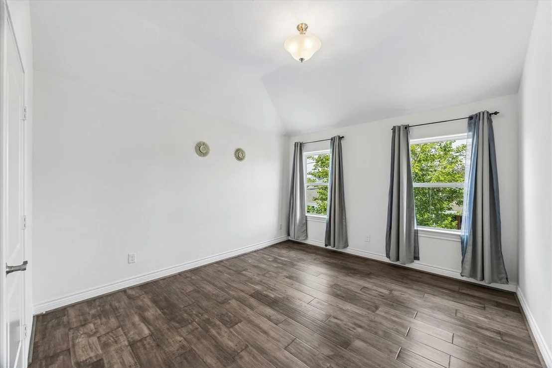 Photo of 1415 Wakefield Drive