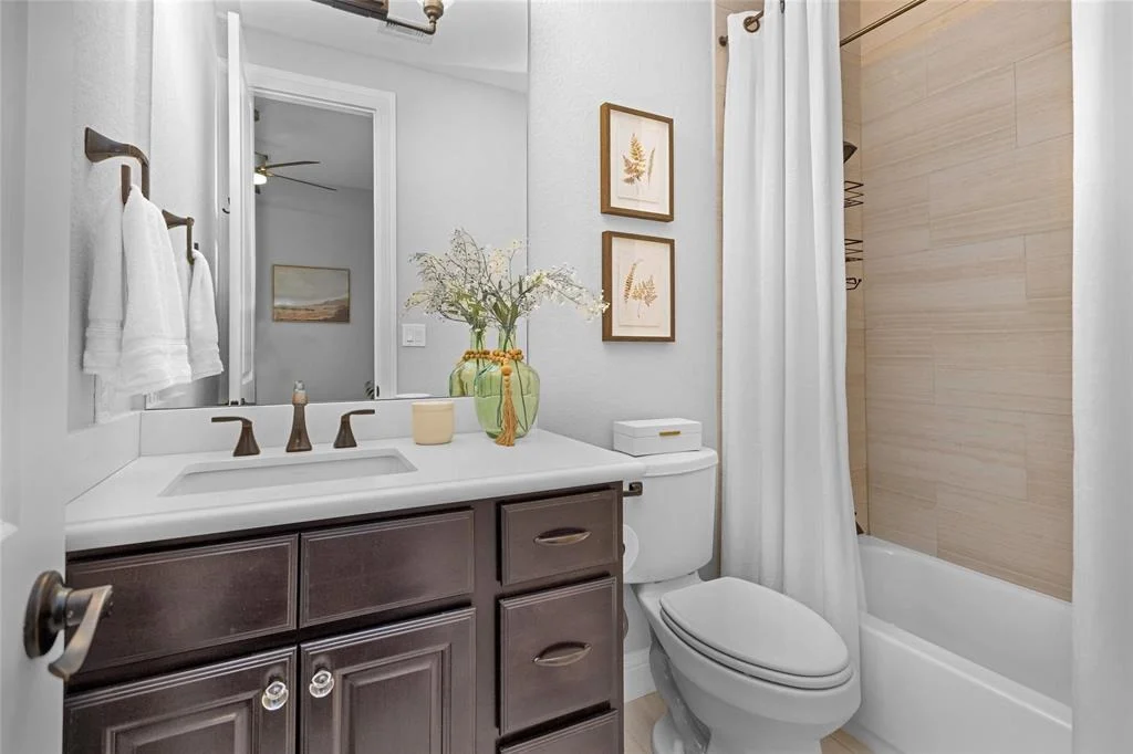 Photo of 7 Woodglade Way